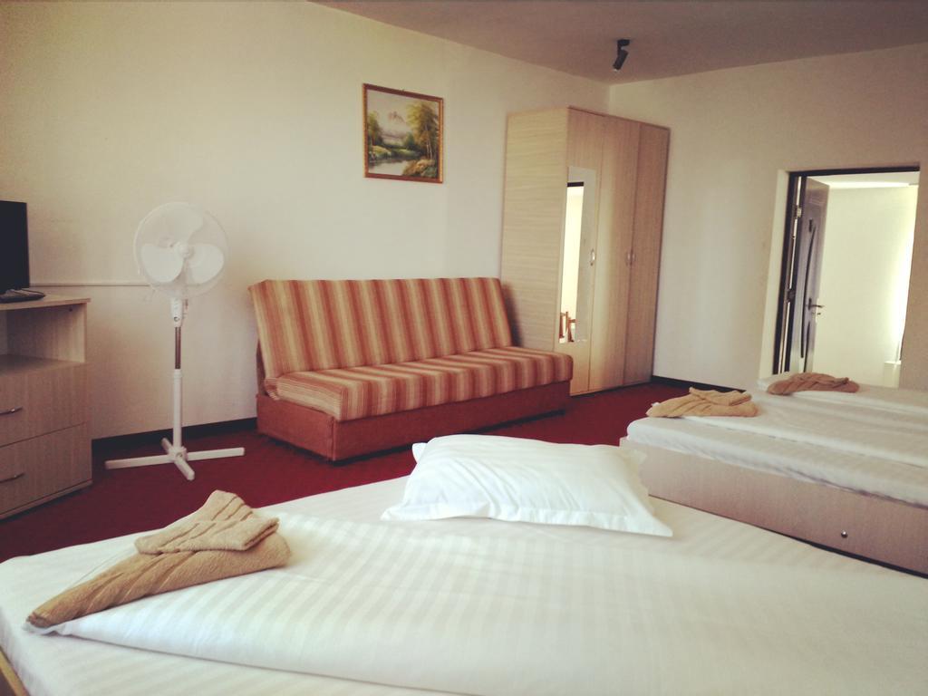 Casa Kiev Hotel Sibiu Ngoại thất bức ảnh